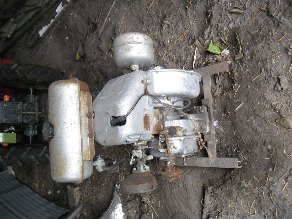 Двигатель бензиновый ЗИД 1,5