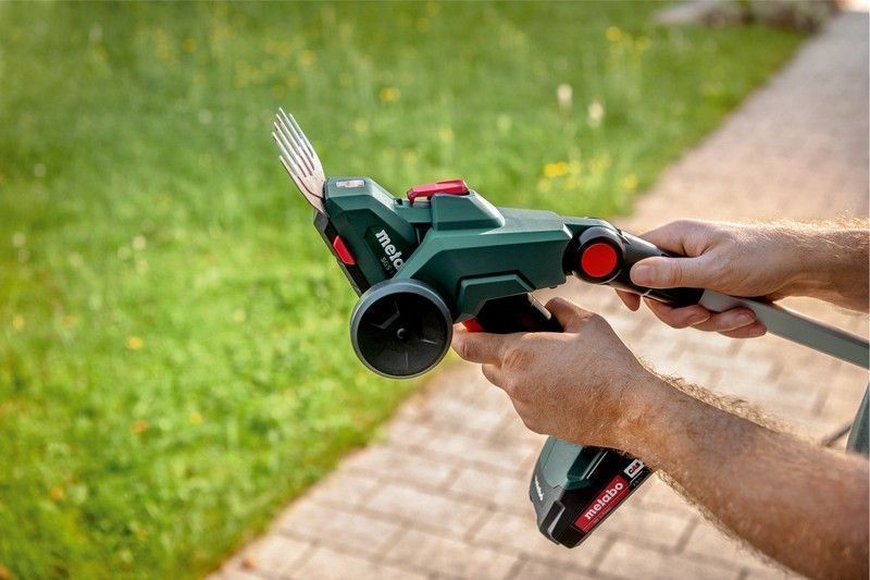 Nożyce Do Krzewów I Trawy Akum. Sgs 18 Ltx Q 0*Ah Metabox