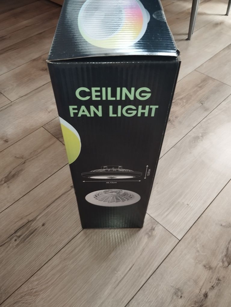 Lampa sufitowa z wentylatorem RGB z pilotem 45 x 15 cm | 1200 lumenów