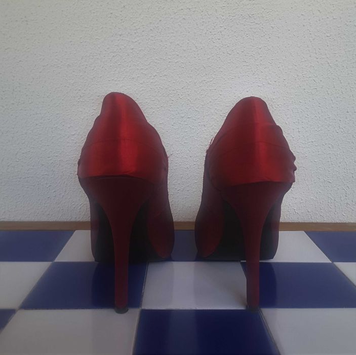 Sapatos de Salto Peep Toe