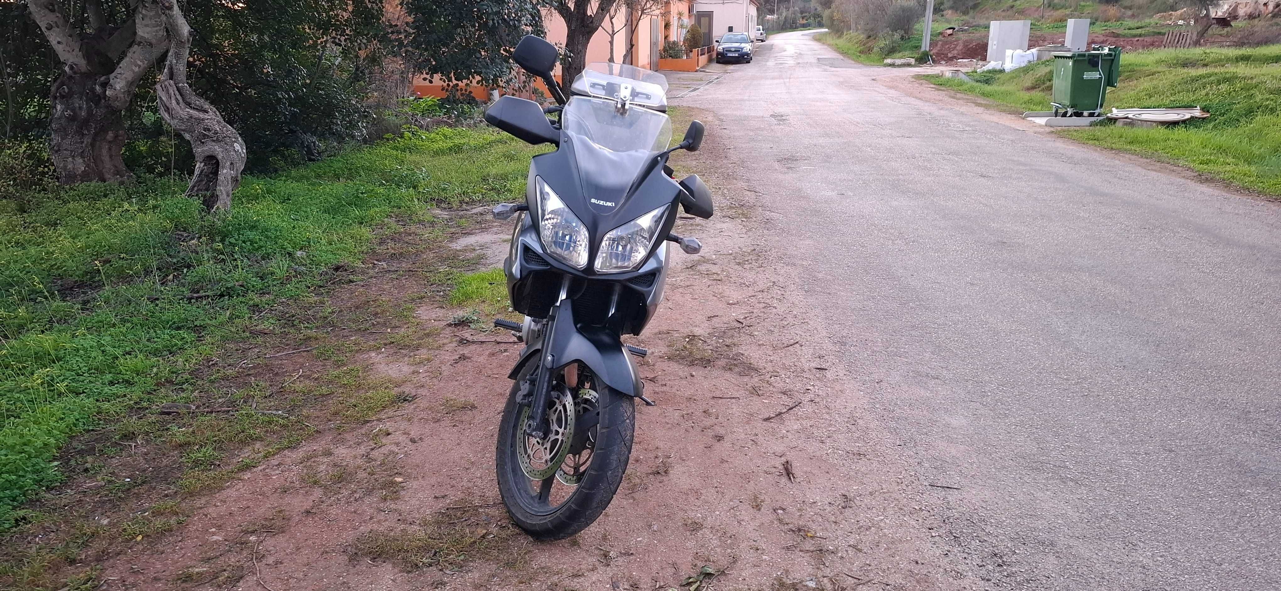 Suzuki DL1000 V strom 2002