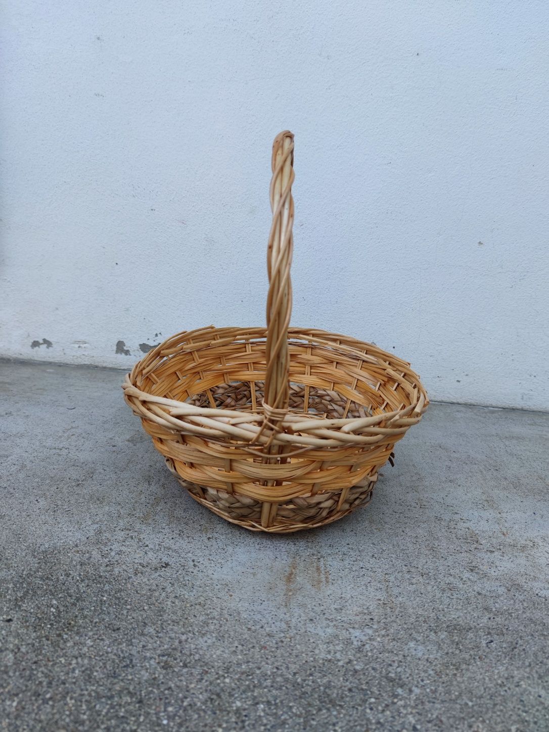 Cesta com Alça (33×37cm) - Nova