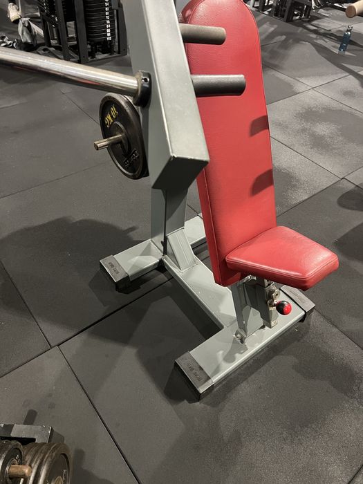 Maquina de ombros/ peito - GERVASPORT