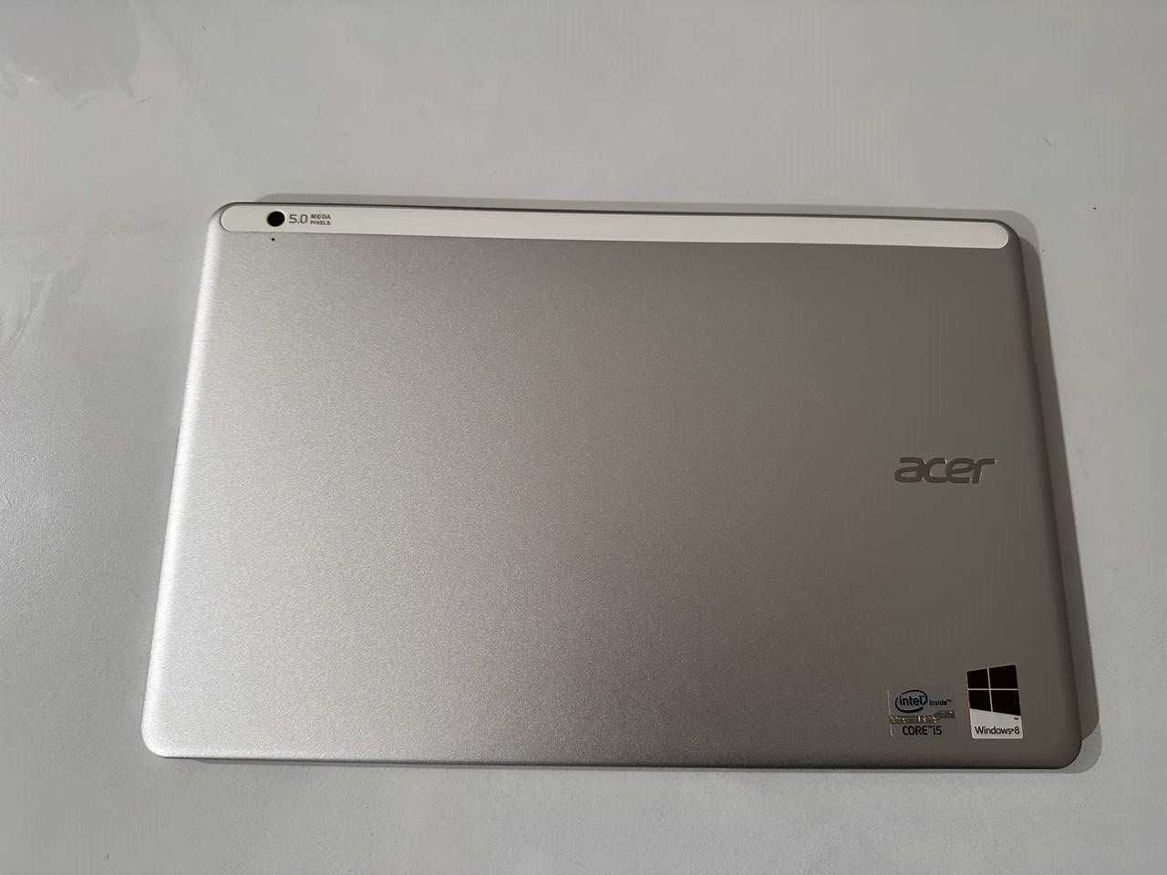 Планшет Acer Aspire P3-171