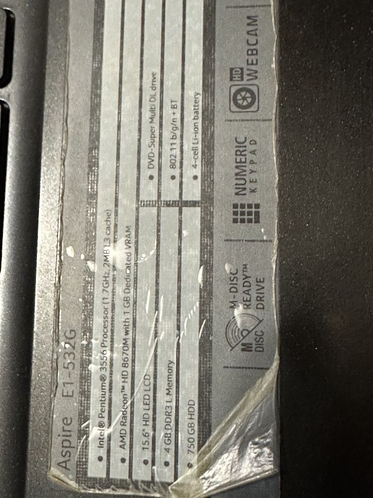Ноутбук Asus Aspire E1-532G