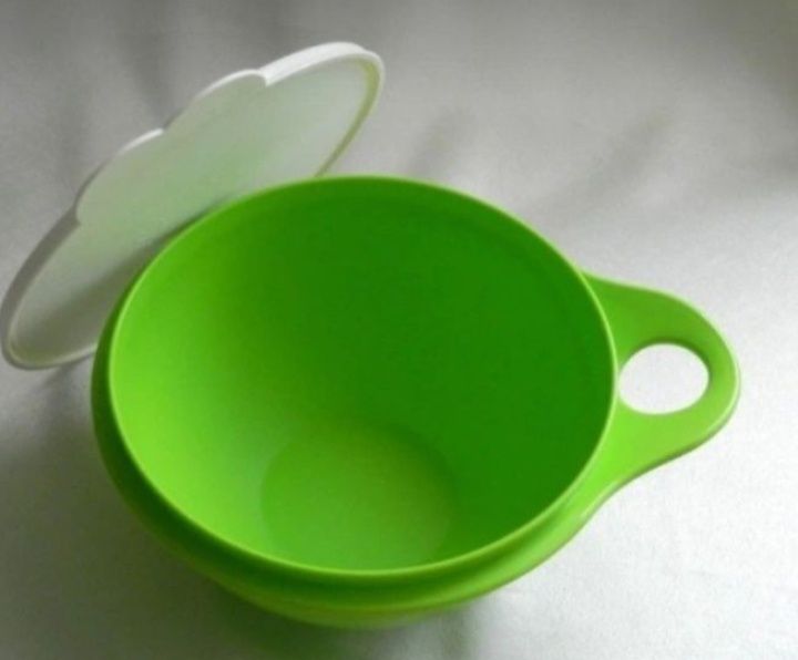 TUPPERWARE miski pojemniki