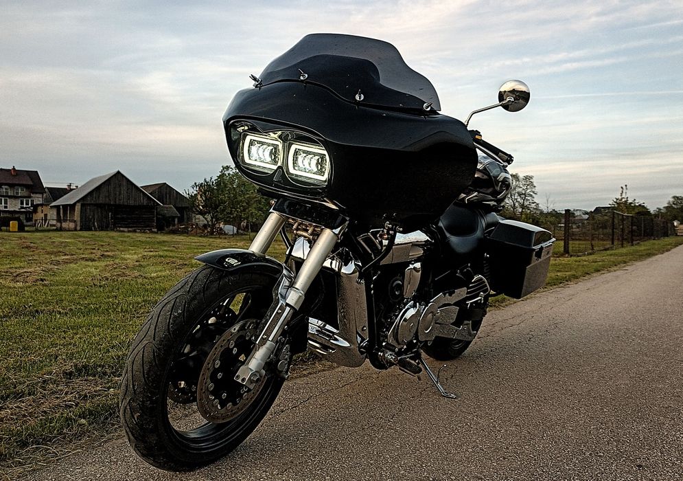 Hyosung gv650 Bagger Touring Harley Road glide Custom ZAMIANA