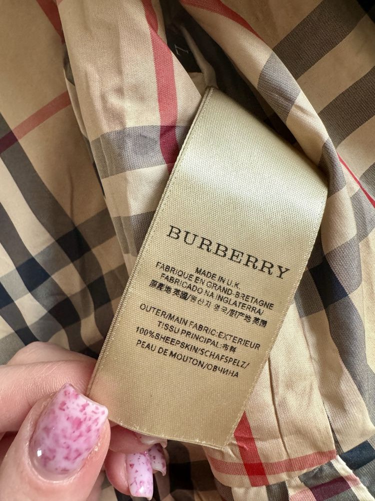 Burberry шкіряна куртка S