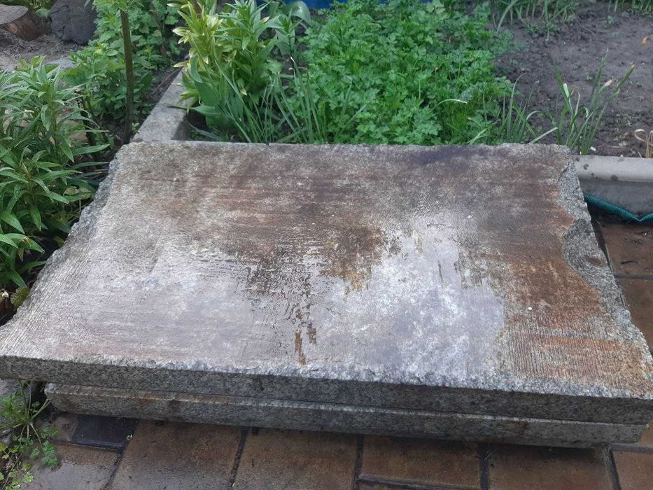 Гранітні плити (2 шт)