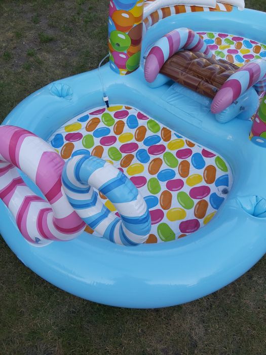 dmuchany plac zabaw Intex „Candy Zone” (Strefa Słodyczy