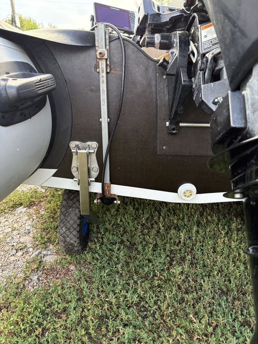 Комплект лодка+ мотор+ехолот(KOLIBRI,MERCURY,LOWRANCE)