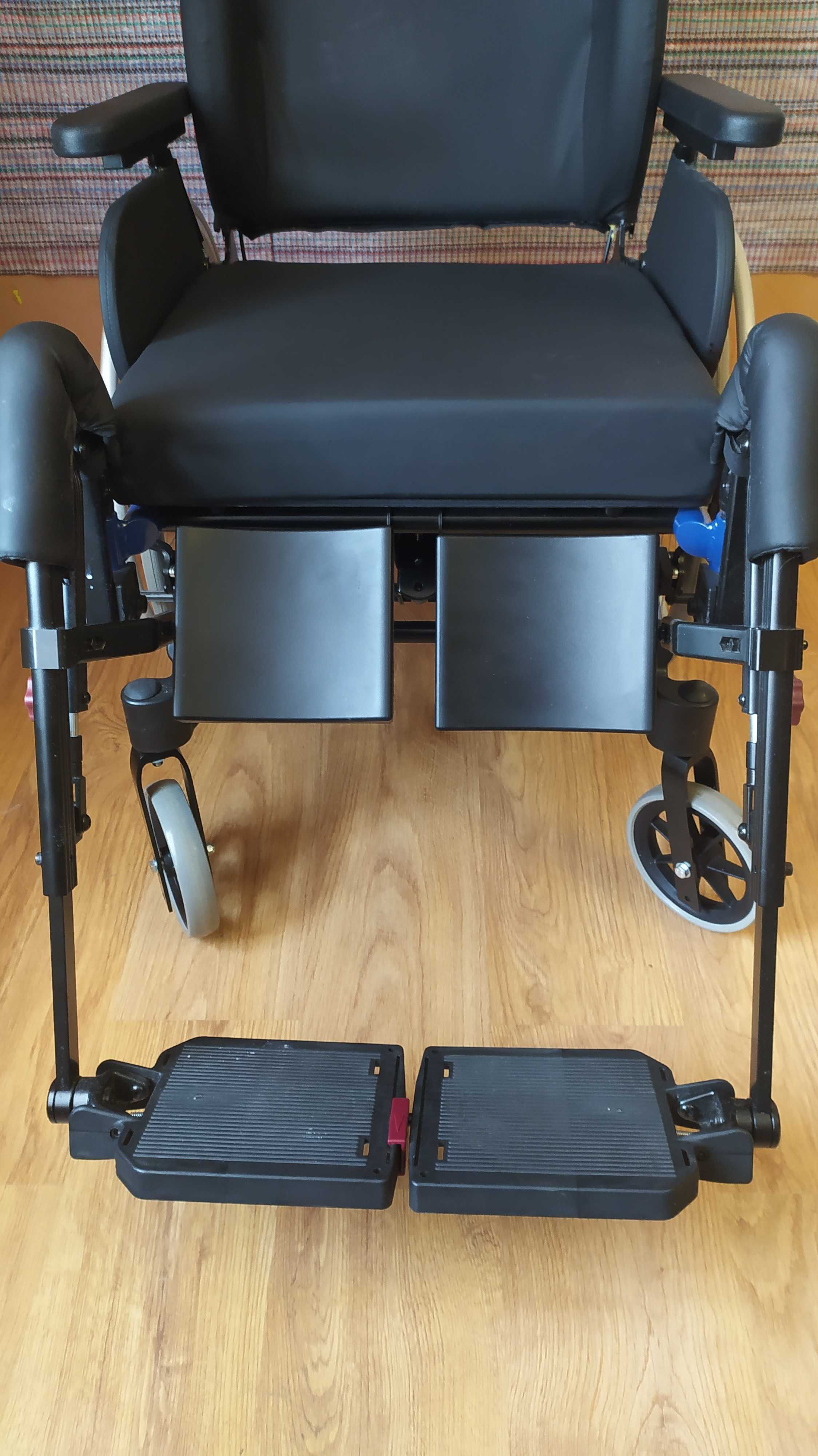 Wielofunkcyjny wózek inwalidzki Netti 4U CE