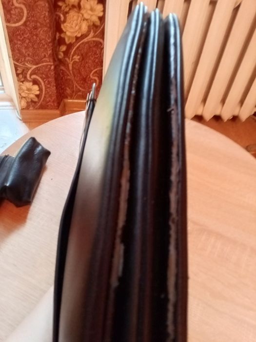 Продам сумку, портфель.