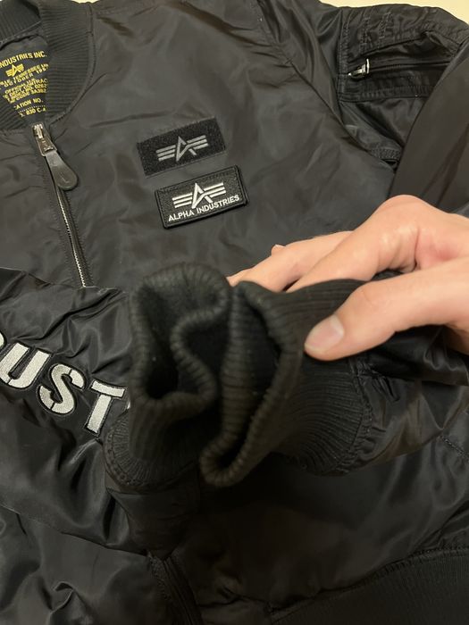 Бомбер alpha industries