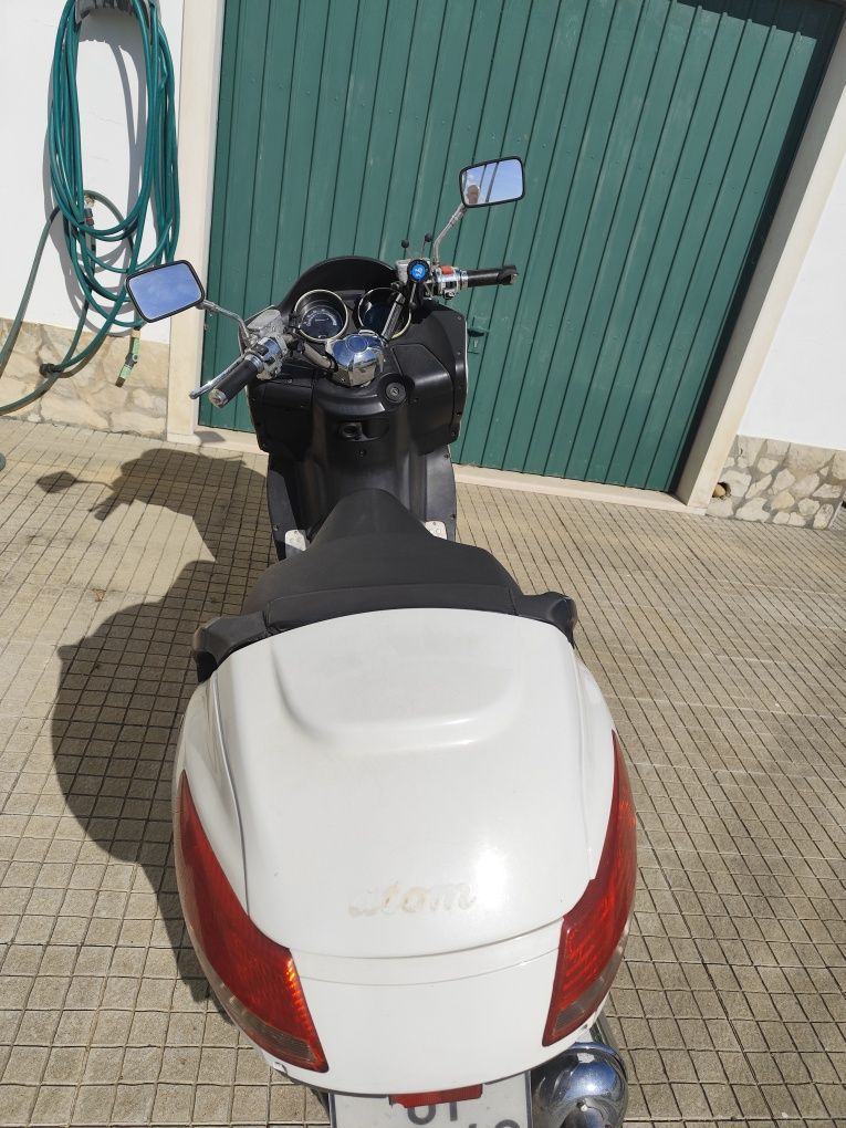 Vendo Scooter  Znen 125