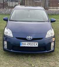 Продам toyota prius