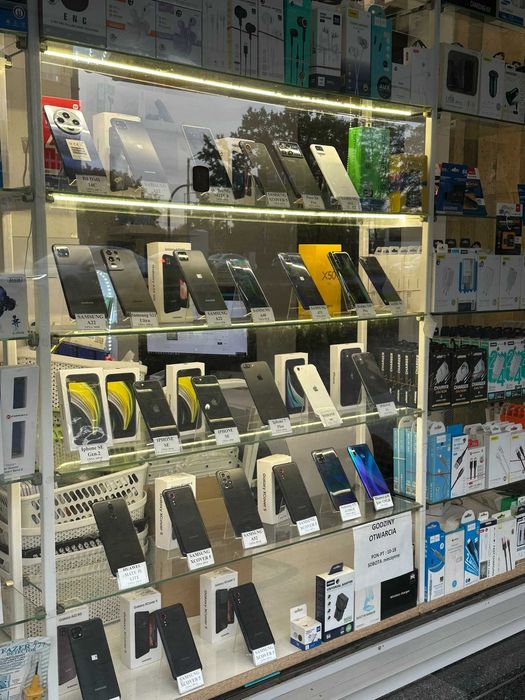 Serwis i Akcesoria do Telefonów–iPhone Samsung Oppo Realme Xiaomi Etui
