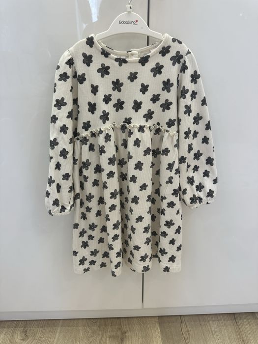 Zara, платье 116 размер