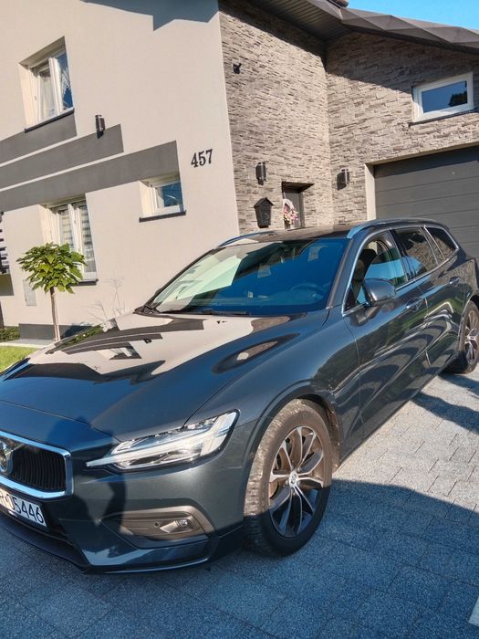 Volvo V60 Momentum Pro Skóra
