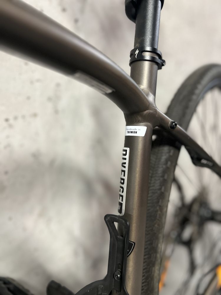 Rower typu Gravel Specialized Diverge E5