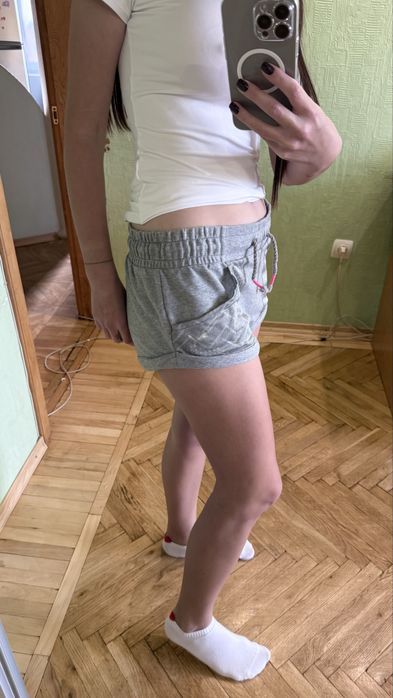 Короткі сірі шорти пума puma xs
