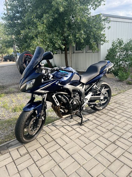 Продам мотоцикл FZ6S