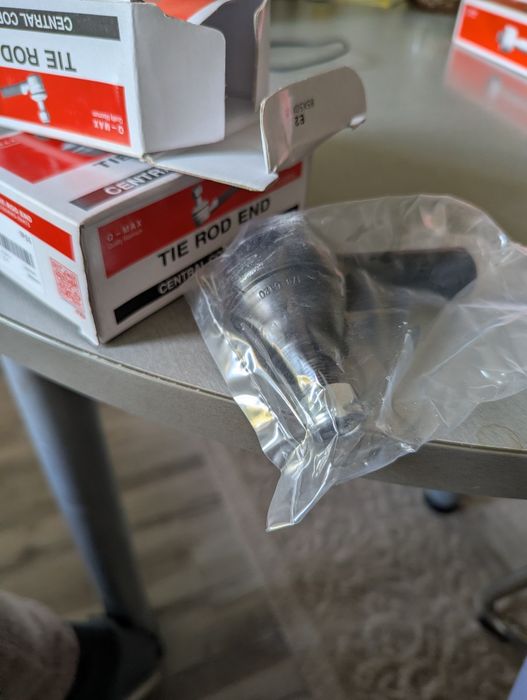 Накінечник рульової тяги