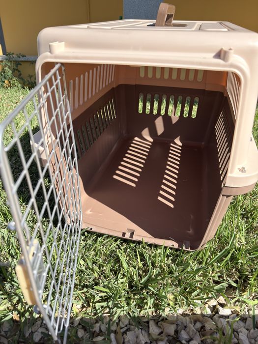 Transportadora para Gato ou Cão Como Nova