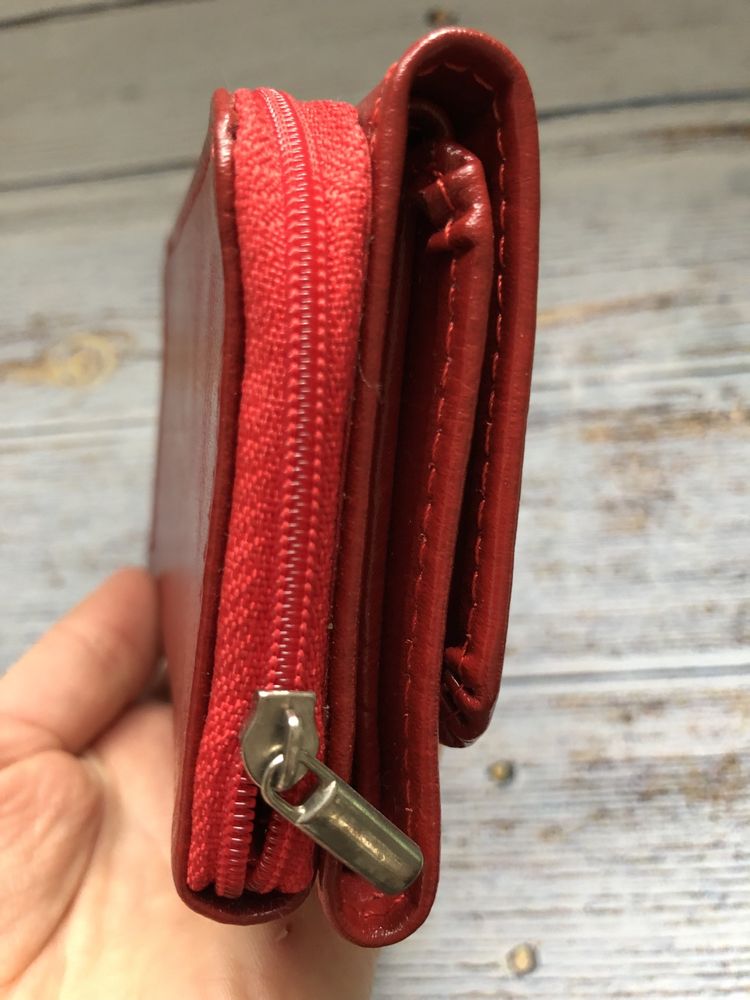 Nowy skórzany damski czerwony portfel