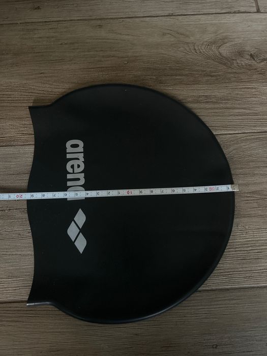 Czepek Arena. czarny