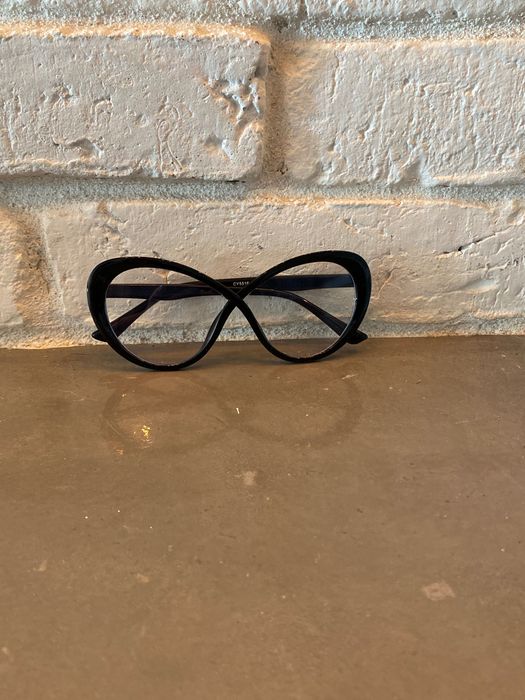 Okulary czarne „ósemki”