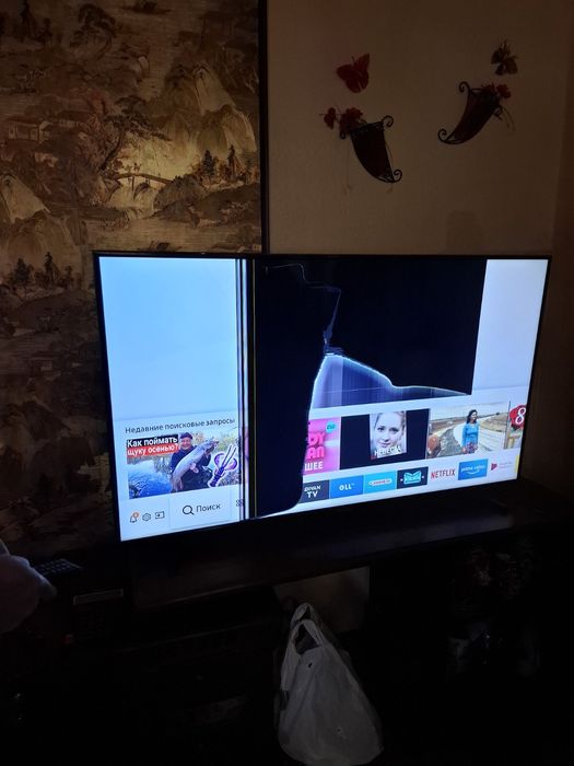 Samsung UE55NU7090U 55 дюймов на запчасти.