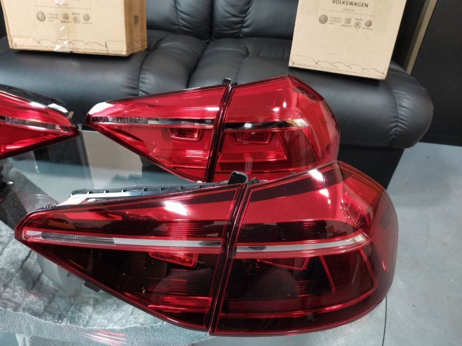 Фонарь VW Passat 16 - 561945093. 561945094. 561945095. 561945096.