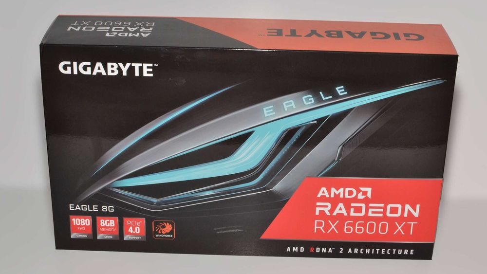 Placa Gráfica AMD RX 6600 XT 8GB