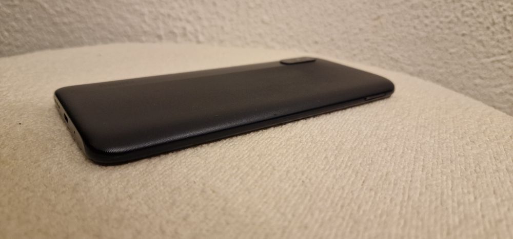 Telemóvel Android Xiaomi Redmi 9A - Igual a Novo