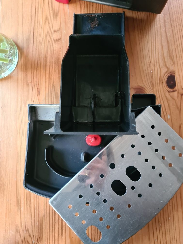 Ekspres automatyczny DeLonghi MagificaS