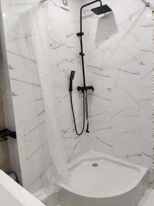 Простора квартира Gray, подобово ЖК Сіті-Парк, новобудова, центр міста