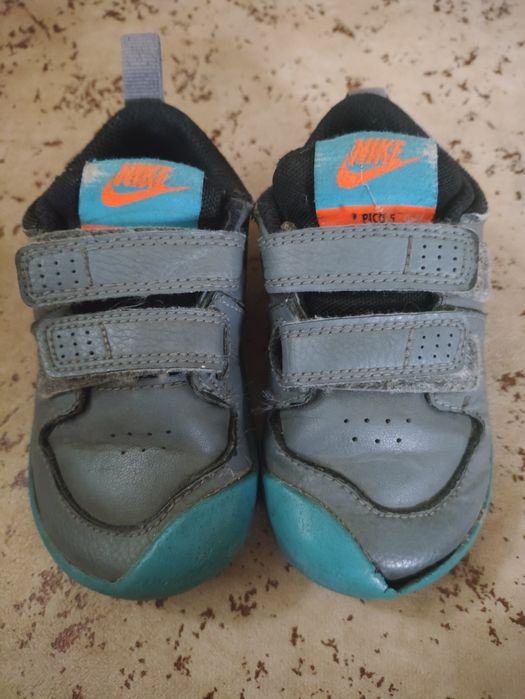 Nike dziecięce rozmiar 22