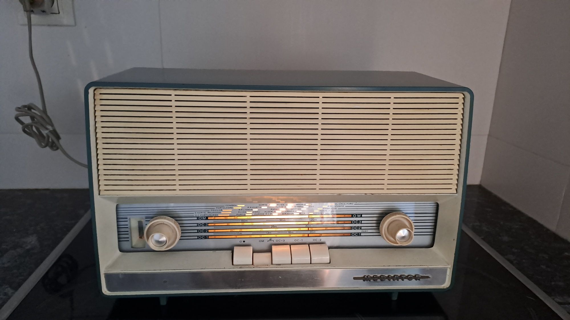 Radio Antigo mediator