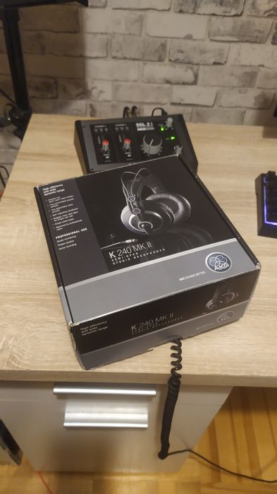 AKG Mkii 240 Słuchawki Nauszne