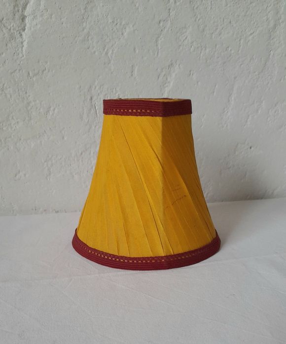 Mały abażur na lampkę PRL