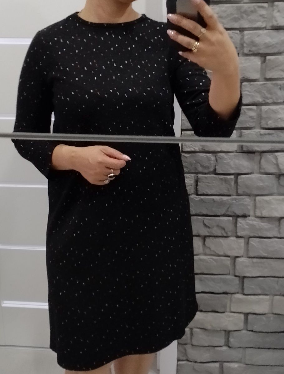 Sukienka czarna prosta 38