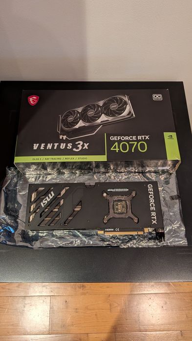 Placa gráfica NVIDIA RTX4070