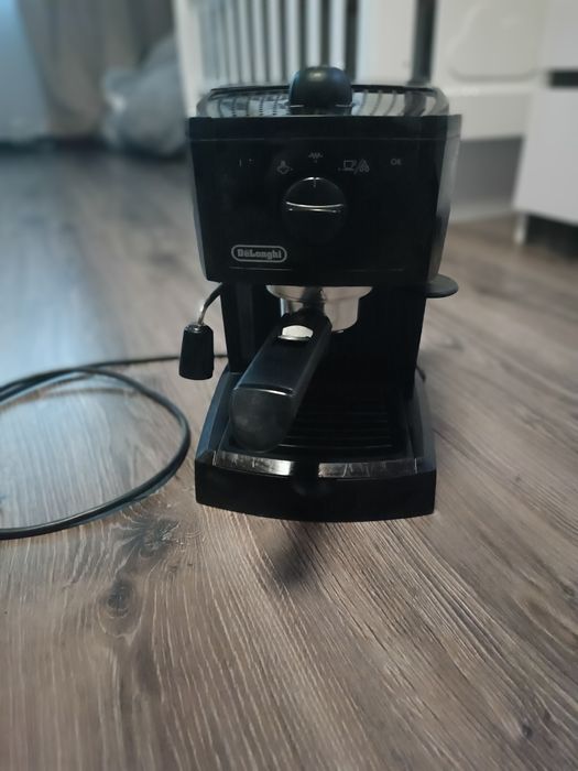 Продам кофемашину Delonghi