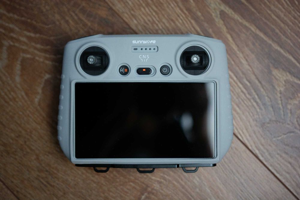 Dron DJI Mavic Mini 3 Pro Fly More  Kit z DJI RC