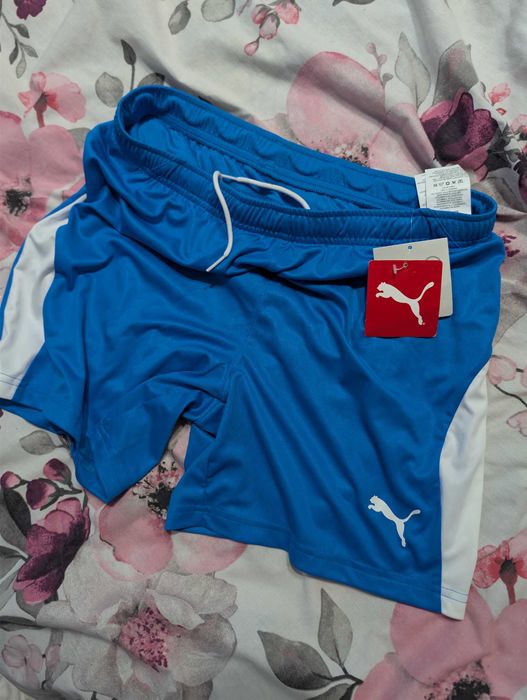 Spodenki PUMA unisex M • nowe z metką
Spodenki PUMA unisex M nowe