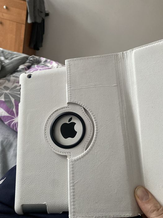 Ipad 4  model Md523NF/A