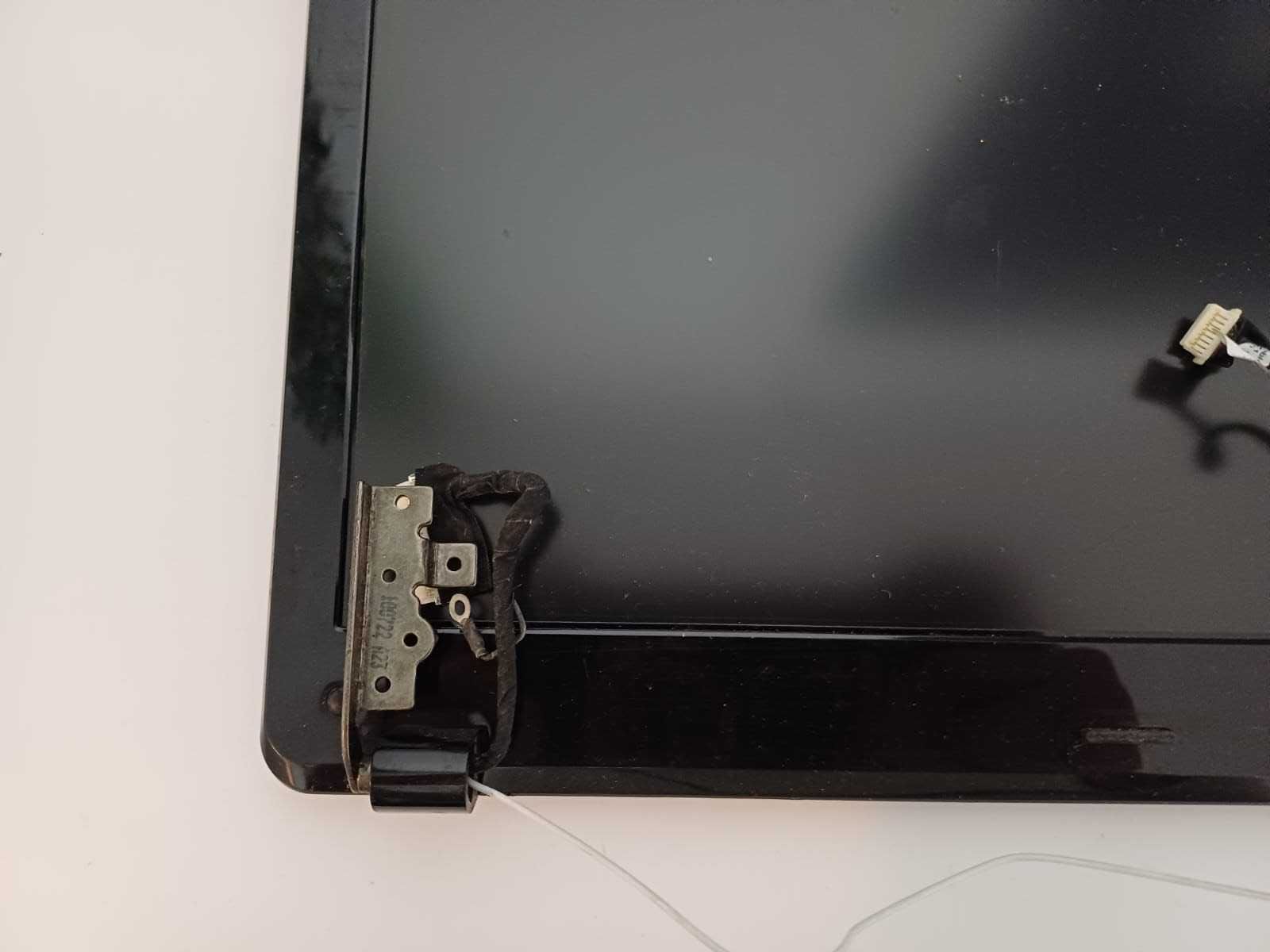 klapka matrycy do Asus Eee PC 1215N
