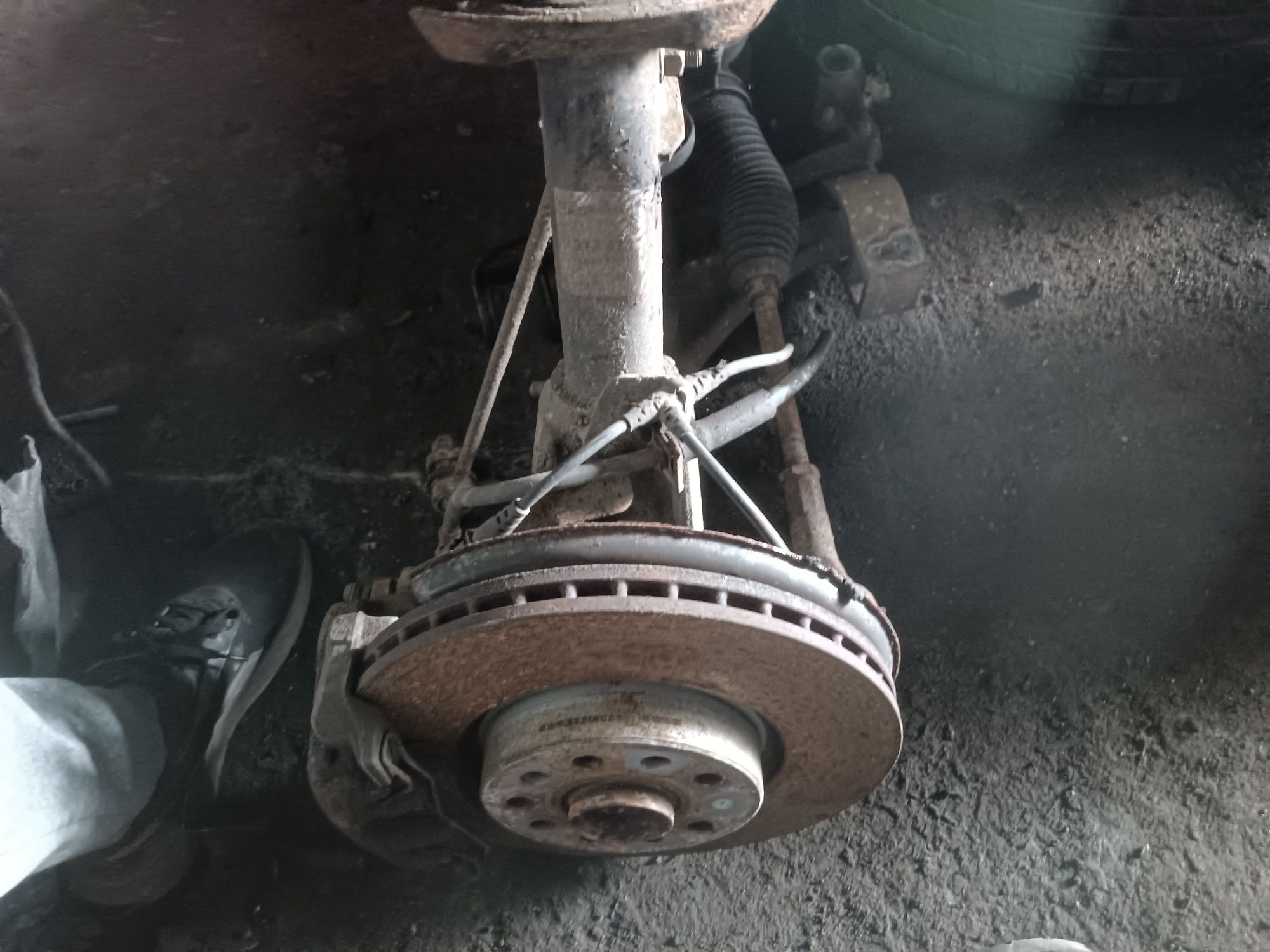 VW Passat B6 Mcpherson przód amortyzator sprężyna prawa lewa