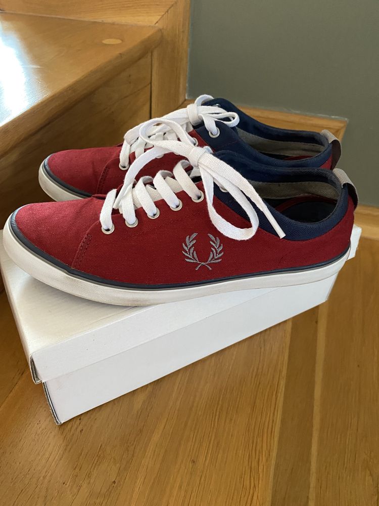 Trampki Fred Perry rozm. 40